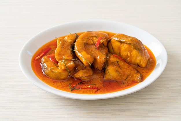 Redtail Catfish Fish in Dried Red Curry Sauce that called Choo Chee