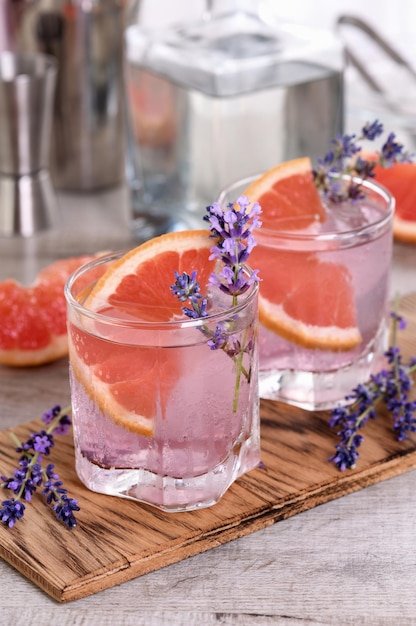 Refreshing lavender paloma