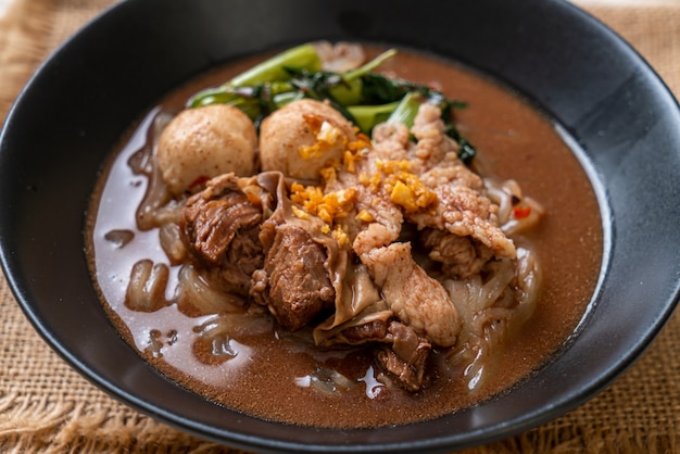 Rice noodle soup with Stewed pork