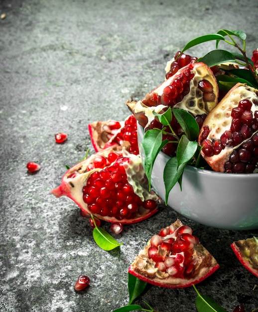 Ripe pieces of pomegranate in a bowl