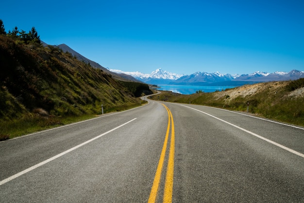 Road to Mount Cook, New Zealand