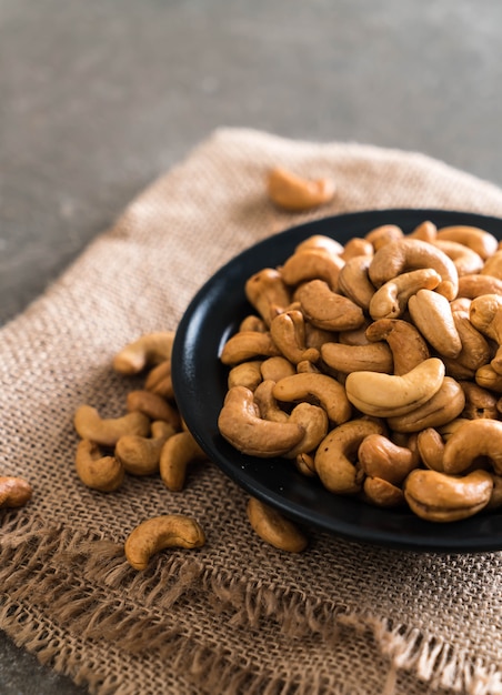 Roasted cashew nuts