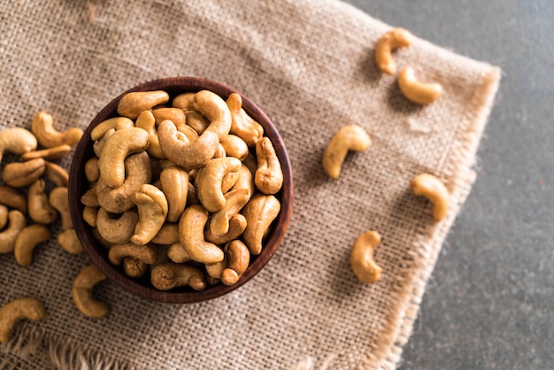 Roasted cashew nuts