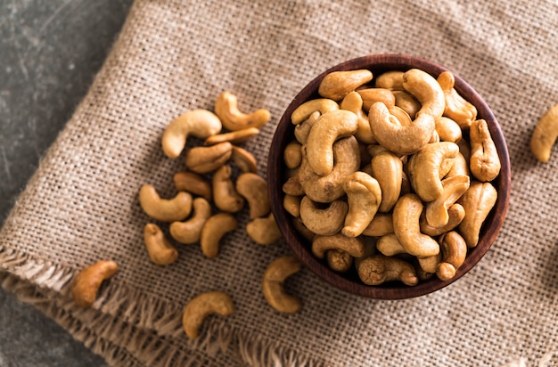 Roasted cashew nuts