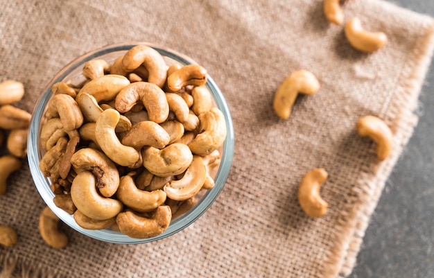 Roasted cashew nuts