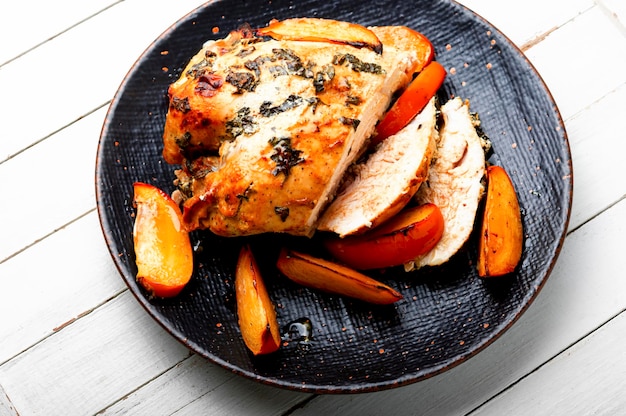 Roasted or grilled chicken breast with persimmons