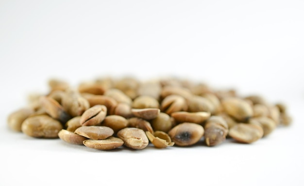 roasted and sated soy beans image of a