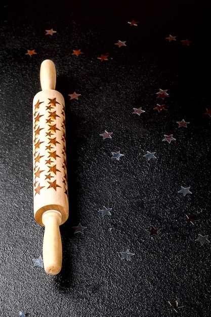 Rolling pin with a pattern in the form of stars