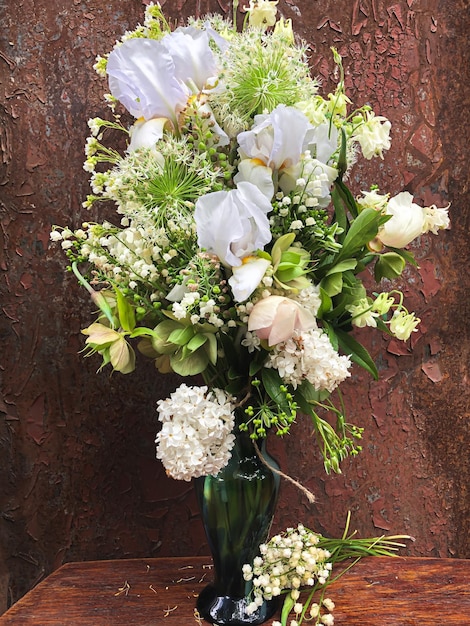 Romantic bouquets of spring flowers