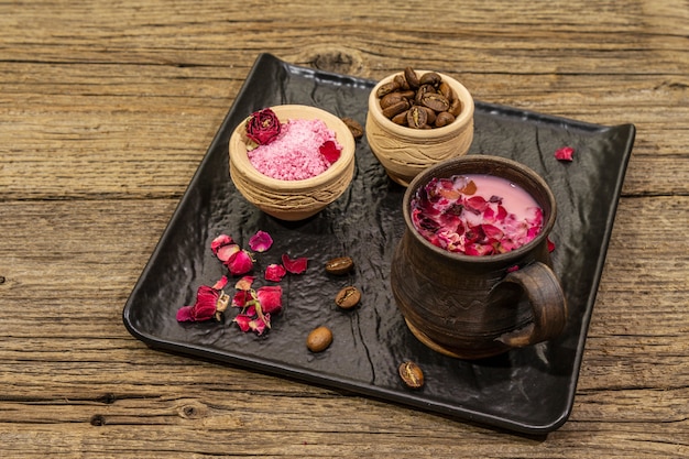 Rose petals and powdered aromatic sugar and coffee beans