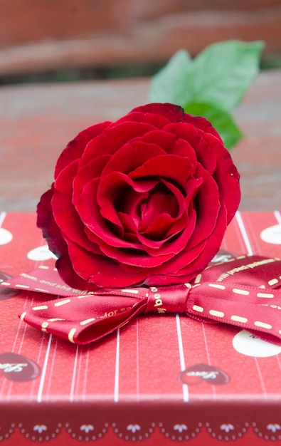 Roses and gifts on the occasion of Valentine's Day.