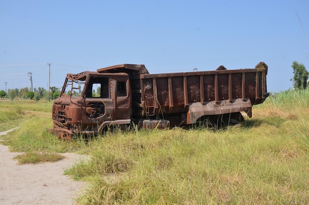 Rust Mattel Van Green Background Texture Wallpaper