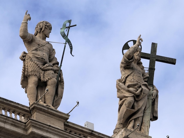 saint peter basilica rome detail of statue on columns roof