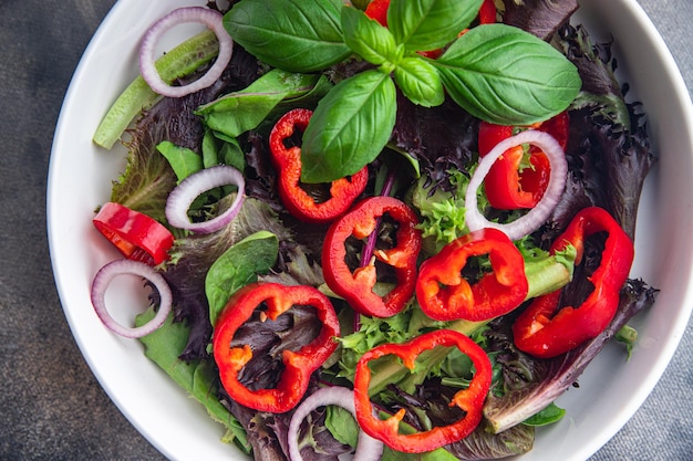 salad pepper vegetable paprika sweet green leaves fresh dish healthy meal food snack diet