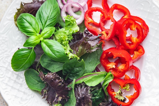 salad pepper vegetable paprika sweet green leaves fresh dish healthy meal food snack diet