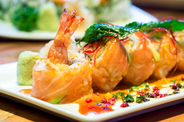 Salmon Roll with Shrimps