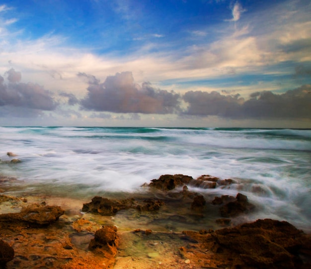 Photo scenic view of sea against sky