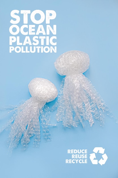 Sea and ocean life from waste Jellyfishes out of plastic waste