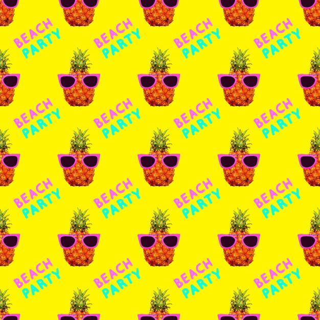 Photo seamless fashion pattern pineappl