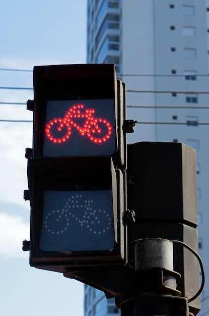 Photo semaphore on red for bike