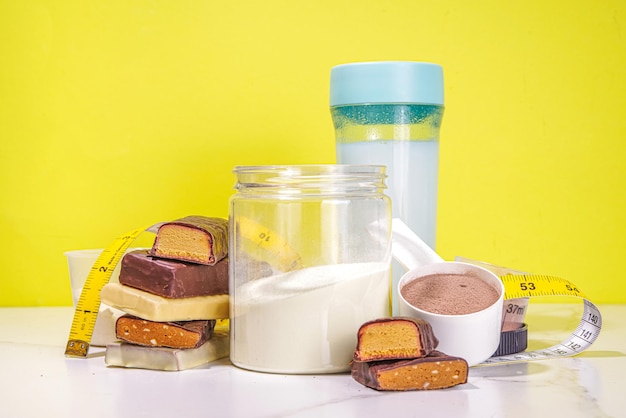 Set of protein bar shake and powder