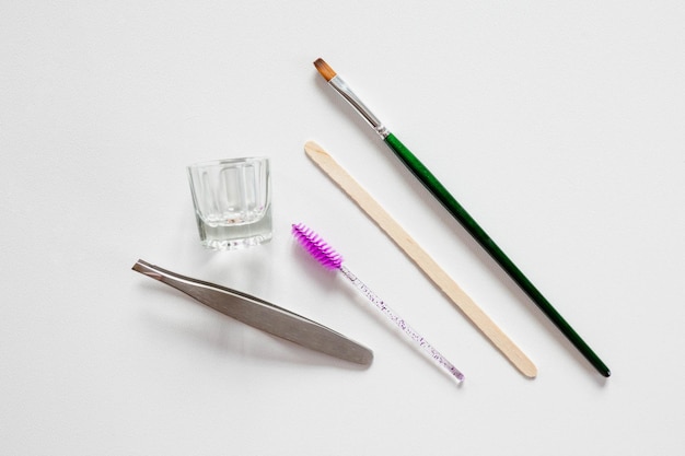 A set of tools for coloring eyebrows