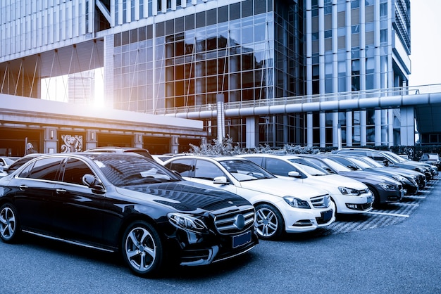 Shanghai Financial District Office Plaza public parking lot