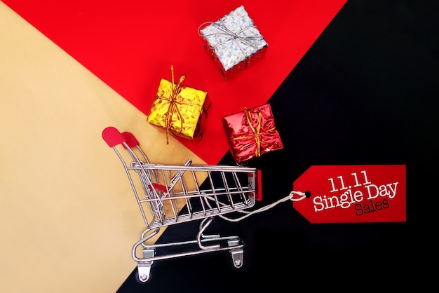 Shopping cart and gift box single's day sale