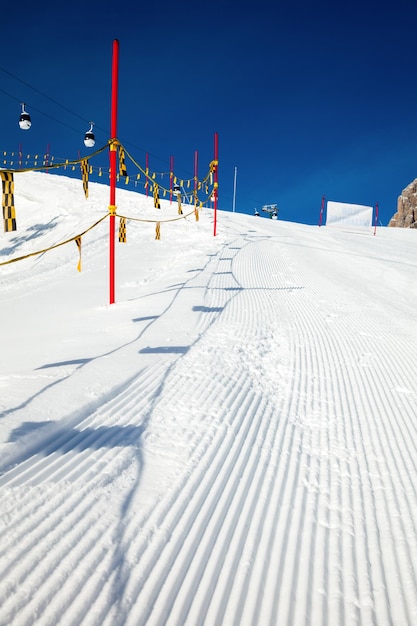 Ski slope marking