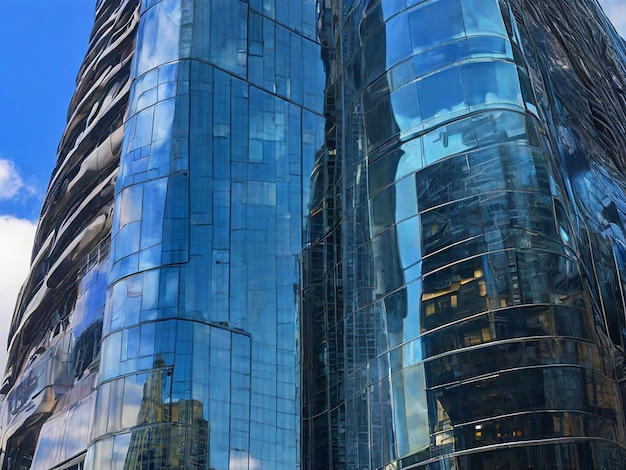 Photo skyscraper glass reflecting the sprawling urban landscape