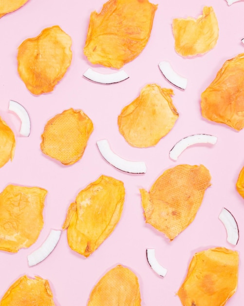 Sliced mango chips