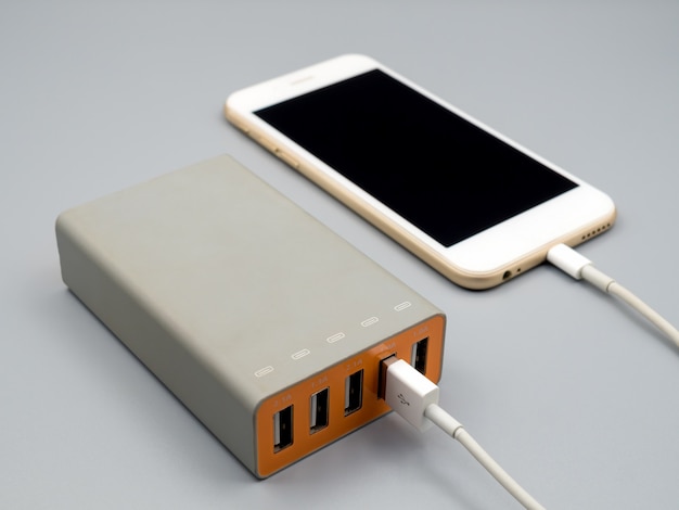 Smartphone charging with multiport USB power adaptor