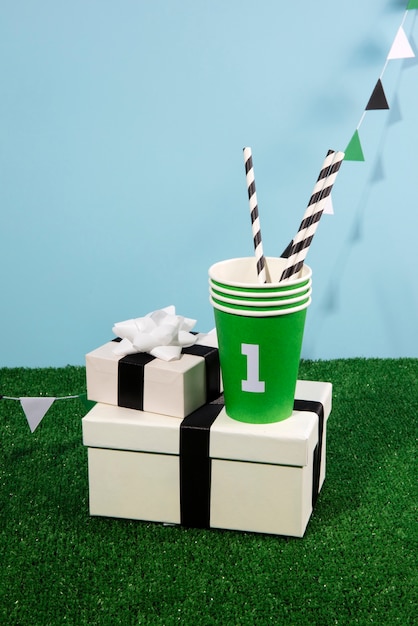 Soccer birthday with gifts and cups