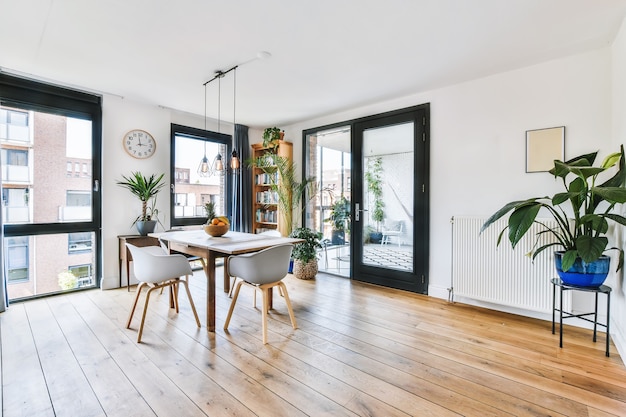 Spacious dining room