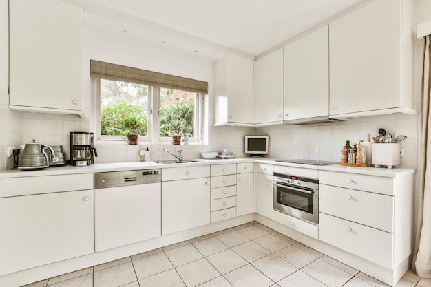 Spacious kitchen design