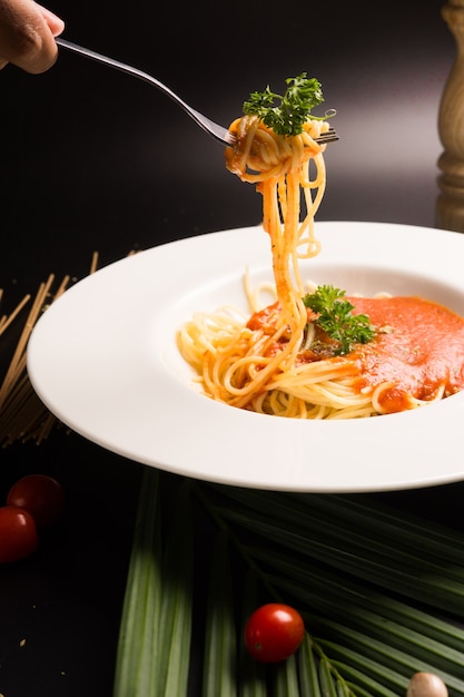 Spaghetti pasta with meatballs and tomato sauce