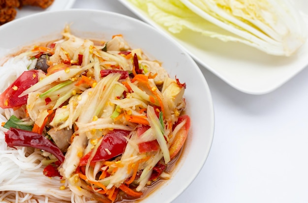 Spicy green papaya salad with vermicelli