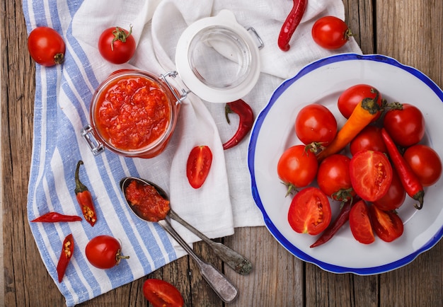 Spicy tomato sauce