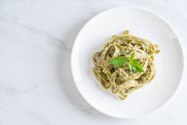 spinach fettuccine on plate