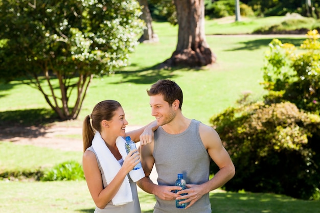 Sporty lovers in the park