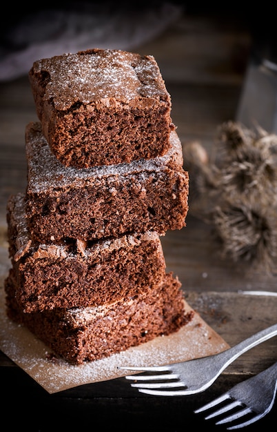  square pieces of chocolate cake baked brownies