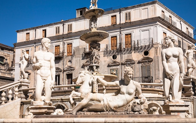 Statues of Fontana Pretoria in Palermo city