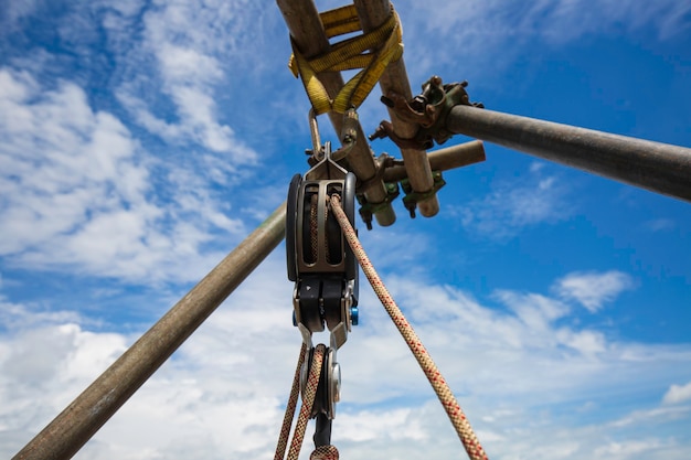 Steel electric rope winch to rescue machine.