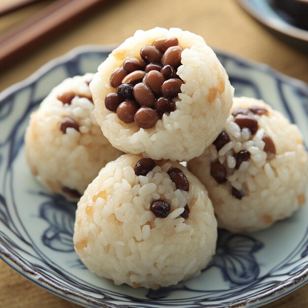 Photo sticky rice balls stuffed with sweet beans