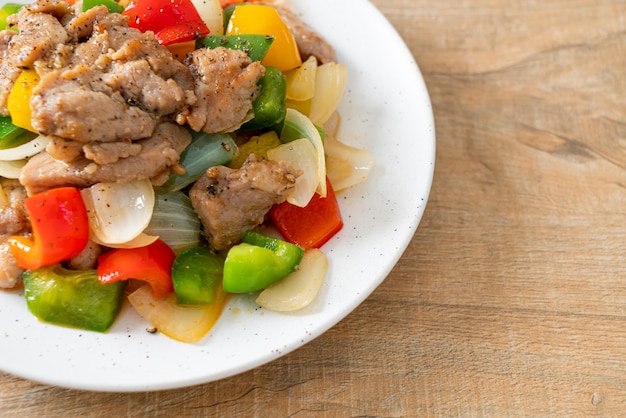 Stir Fried Pork with Black Pepper