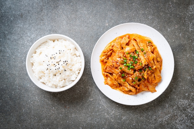 stir fried pork with kimchi 