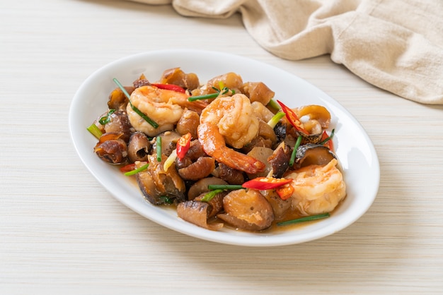 Stir-Fried Sea Cucumber with Shrimps