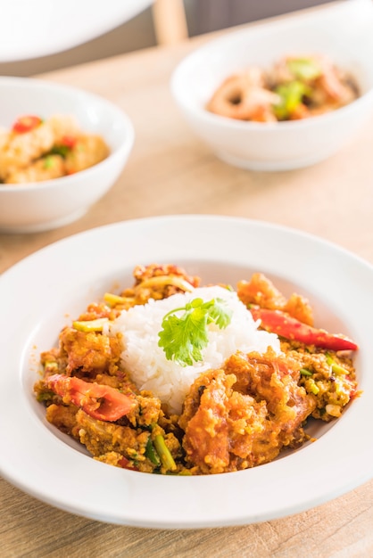 Stir-fried Soft-shelled Crab in Curry Powder