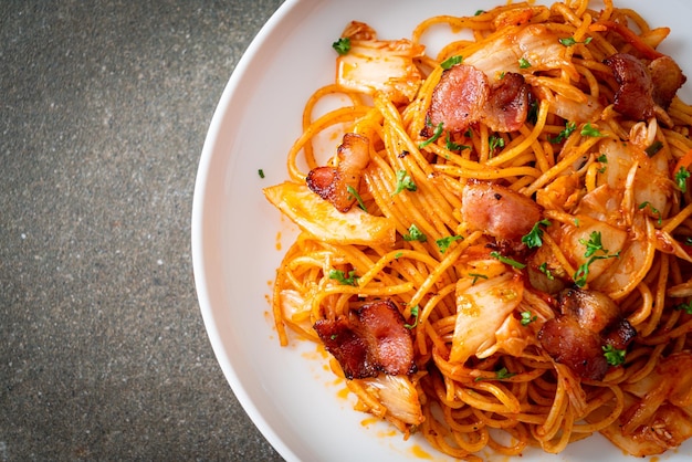 stir-fried spaghetti with kimchi and bacon - fusion food style