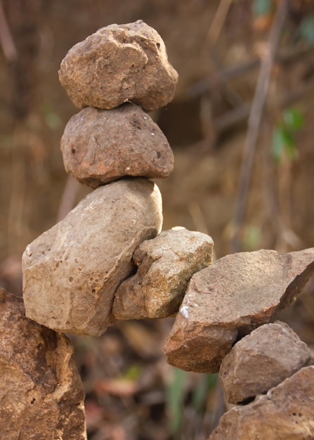 The stones arranged in a certain height create a work of art